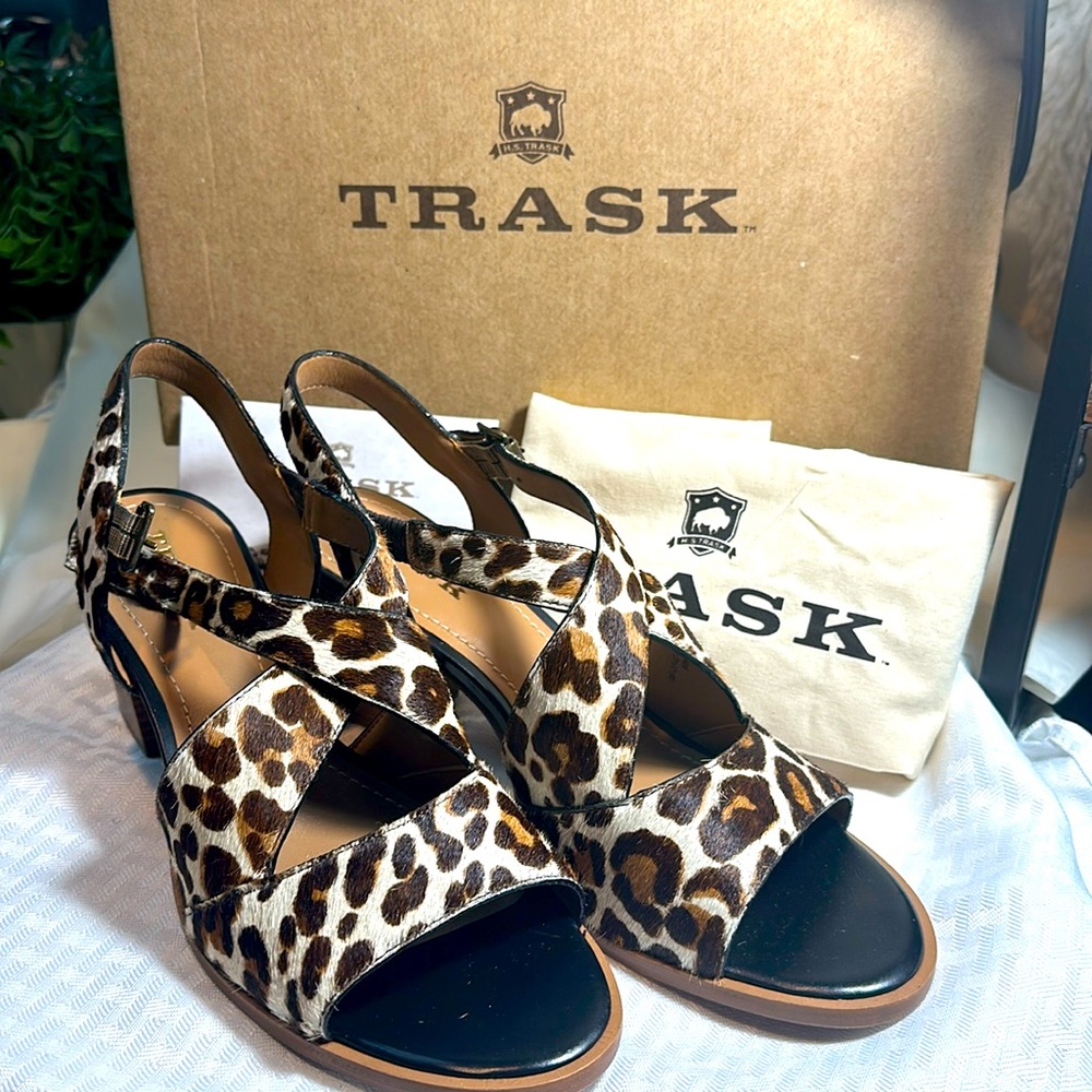 Trask Brand “Charlene” shoes heels sandals leopard open toe 10M NIB
